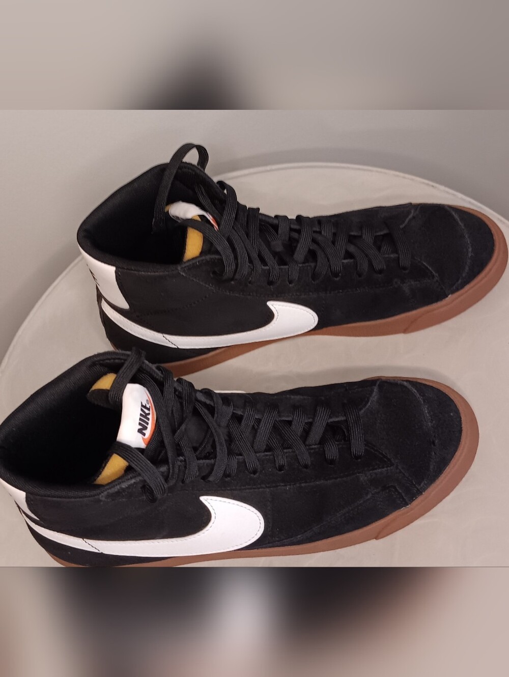 Nike Blazer 77 Suede Mid  Black Gum High-Top Sneakers, Size 10